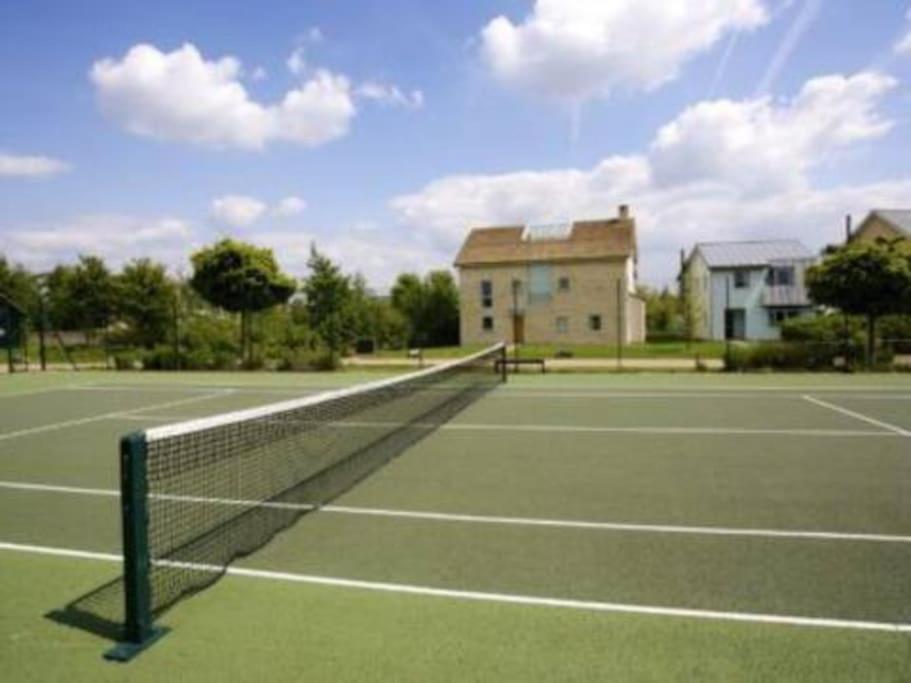 Roseberry Cottage - Lower Mill Estate Somerford Keynes ภายนอก รูปภาพ