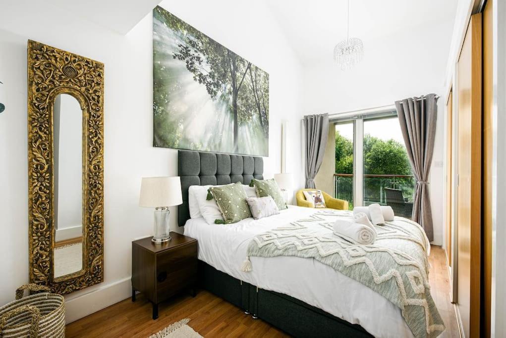 Roseberry Cottage - Lower Mill Estate Somerford Keynes ภายนอก รูปภาพ